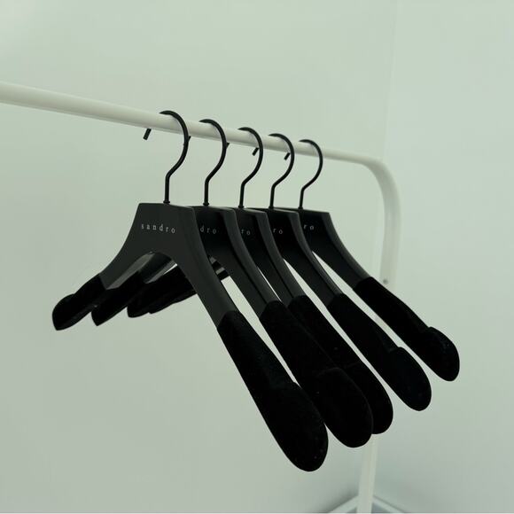 Sandro Paris Black Wooden/Velvet Hangers Set of 5 - Picture 1 of 5